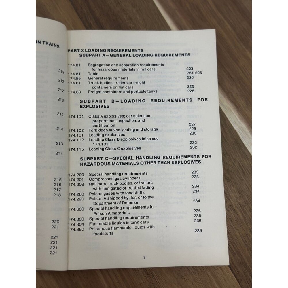 Hazardous Materials Regulations Excerpted For Railroad Employees BE Pamphlet 20 - Picture 7 of 16